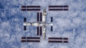 China's Tiangong space station with Earth in the background Astronauts on board China's Tiangong space station have created rocket fuel and oxygen from water and carbon dioxide, similar to how plant's photosynthesize. (Image credit: China Manned Space Agency)